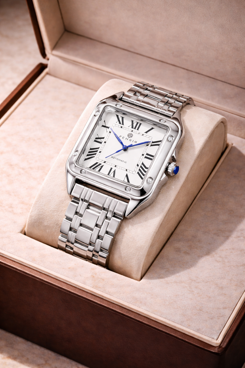 Montre Signature Carrée – Bracelet Intégré & Cadran Texturé